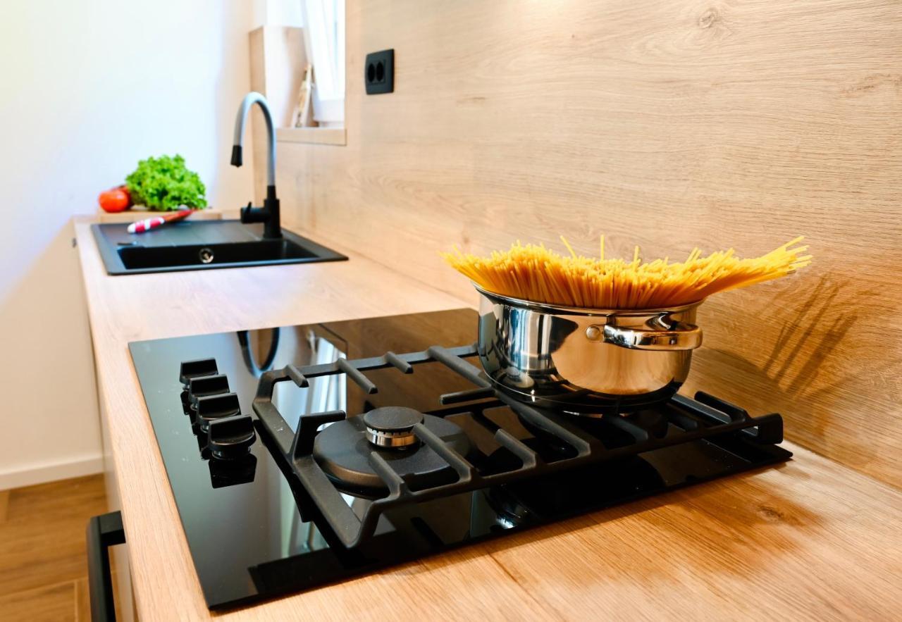 Adorable Holiday Apartment Малинска Экстерьер фото
