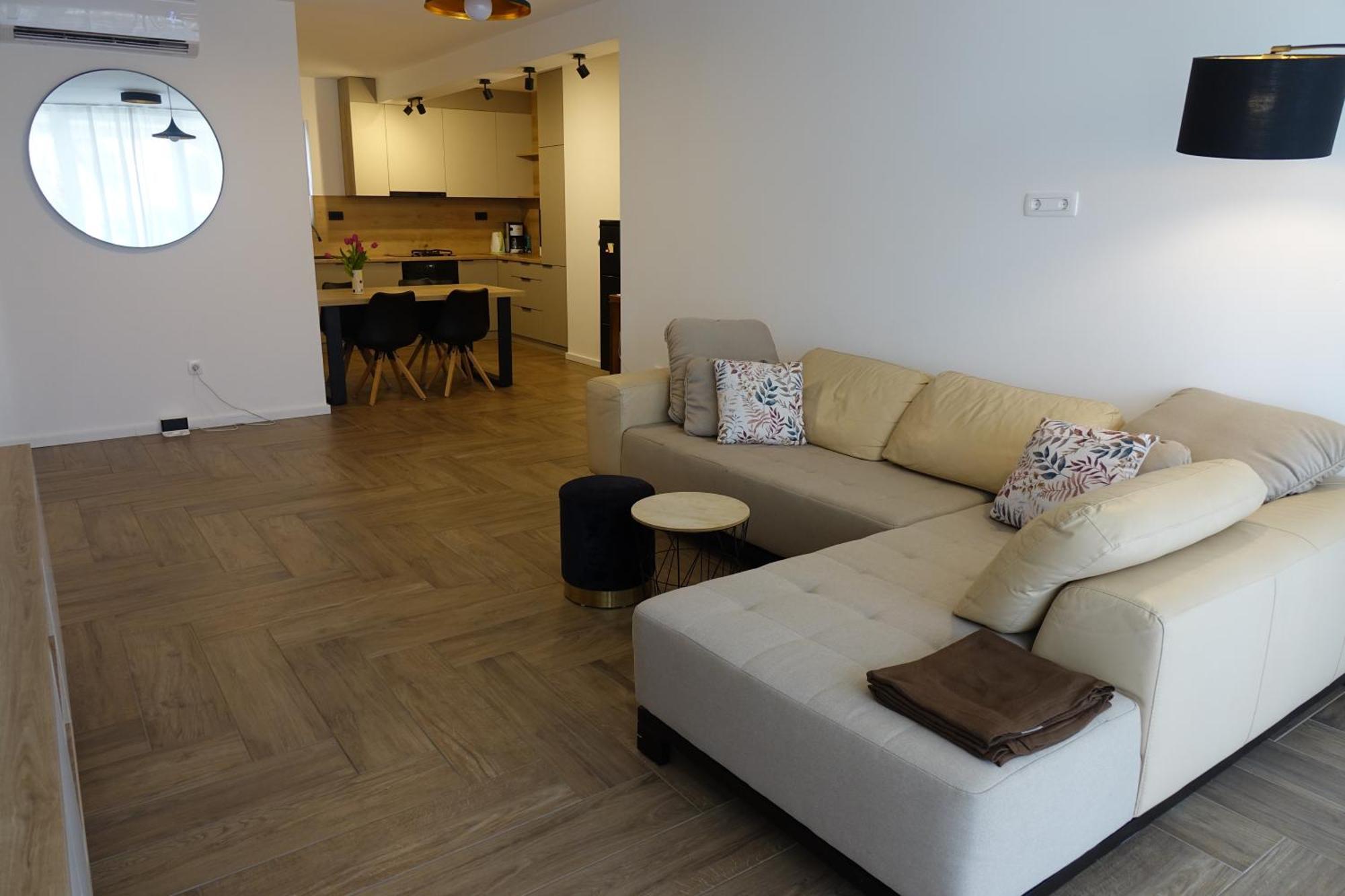 Adorable Holiday Apartment Малинска Экстерьер фото